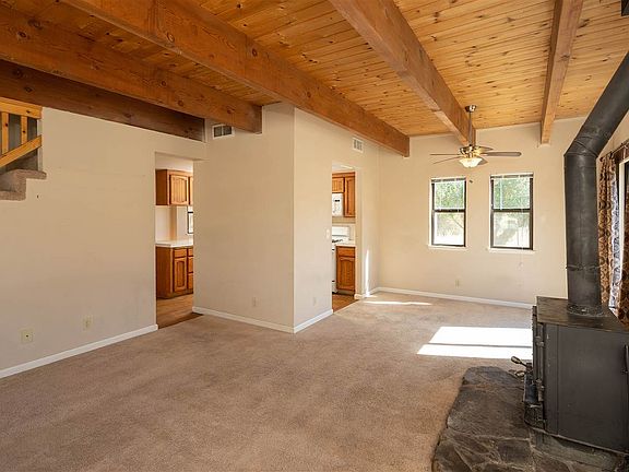 4th image of 513 Longhorn Dr