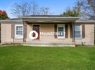 9506 Wood Hollow Rd, Louisville, KY 40229