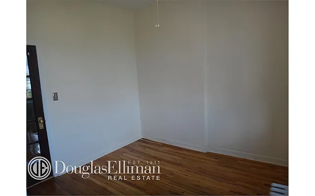 Rented by Douglas Elliman | media 30