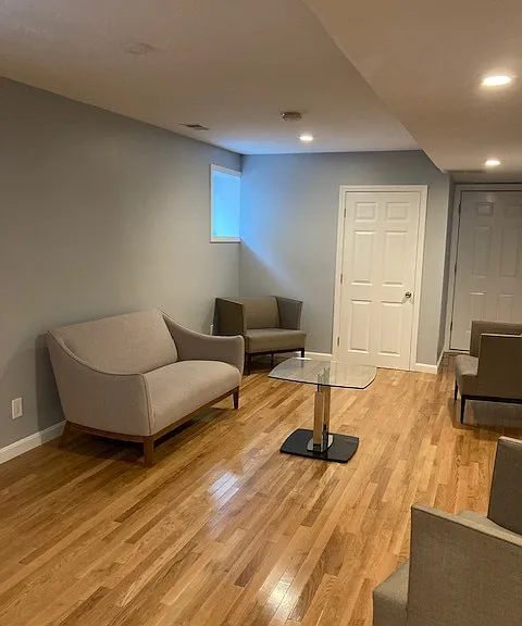 14 Aberdeen Ave #1A — Photo 29