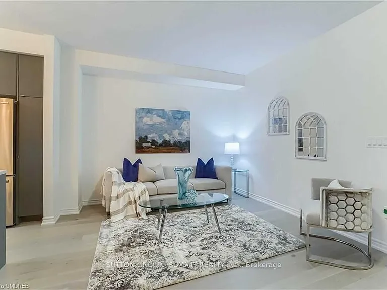 492 Bergamot Ave — Photo 7