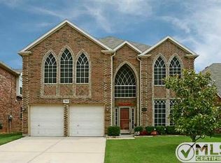 2841 Maple Creek Dr, Fort Worth, TX 76177