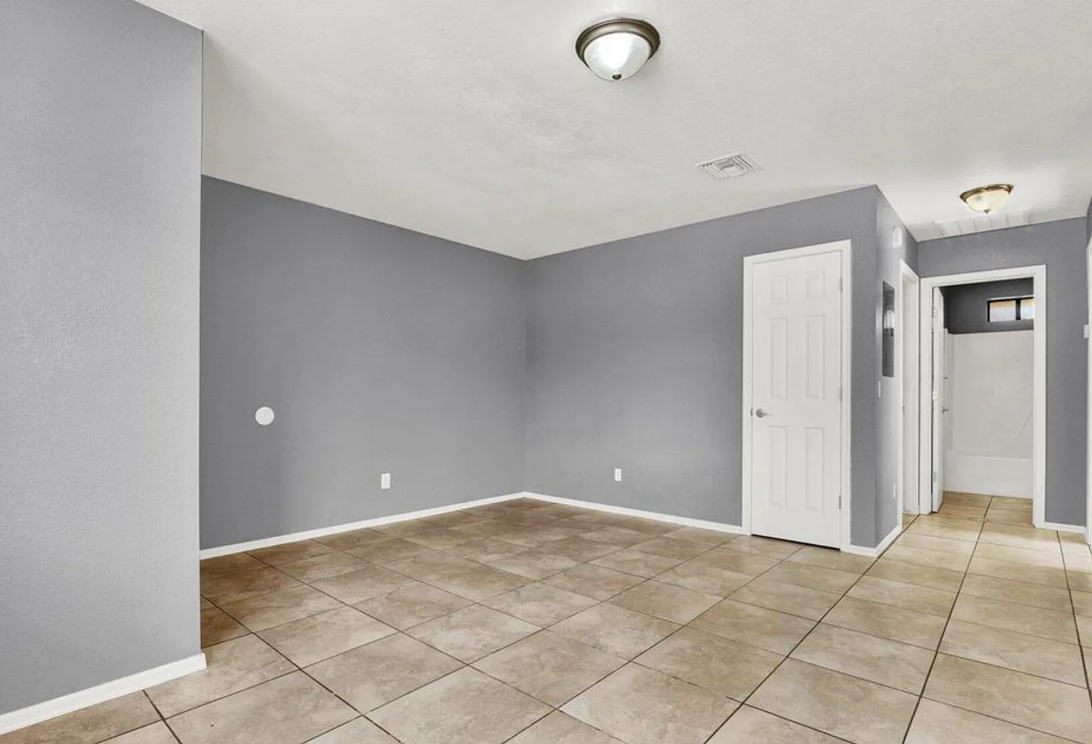 2 bed, 815 sqft, $1,250 — Photo 4