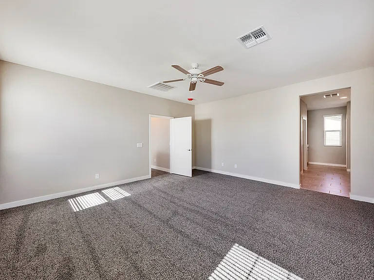 2359 S Wycliff Cir — Photo 30