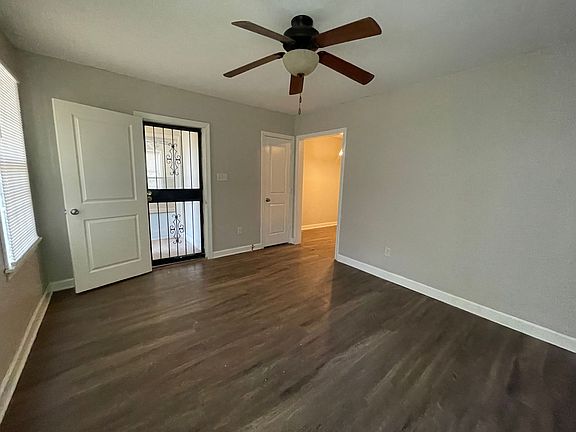 899 E Parkway 1_10202022