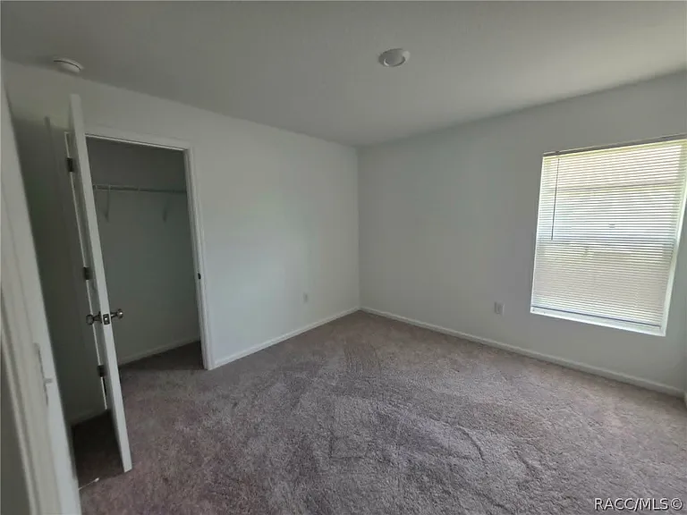 6871 N Pavilion Loop — Photo 2
