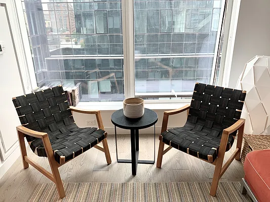 Rented by Corcoran | media 27