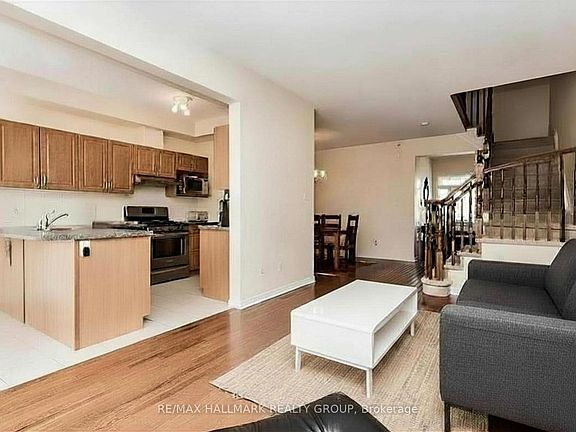 5th image of 565 Pepperville Cres