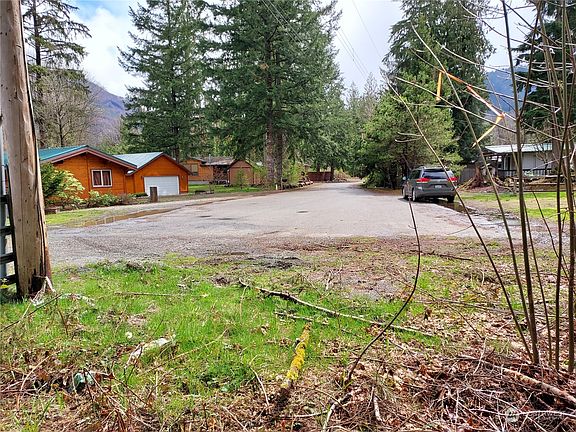 2nd image of 19425 636th Avenue NE