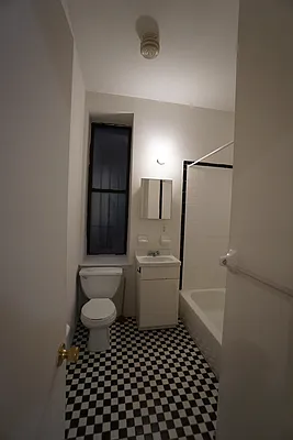 Rented by Best Apartments North Inc | media 27