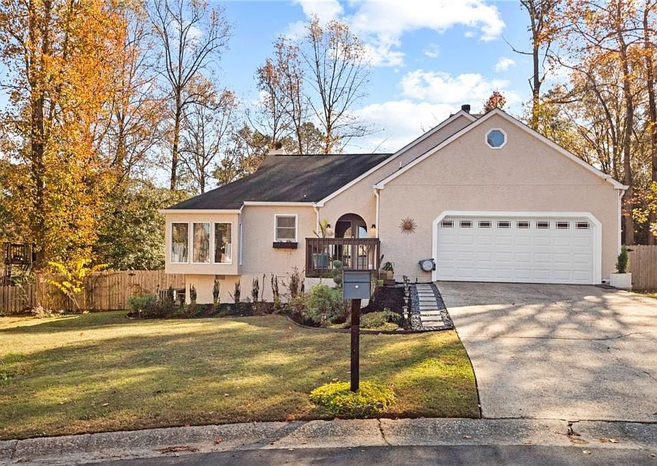 1st image of 505 Radford Ct