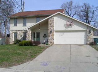 312 S Skyway Dr, Muncie, IN 47303