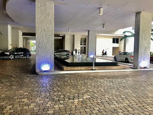 1060 Brickell Ave #1507 — Photo 32
