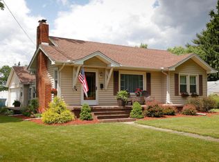 912 S Kalamazoo Ave, Marshall, MI
