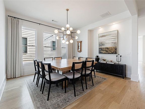 5th image of 1217 Kendrick Rd NE