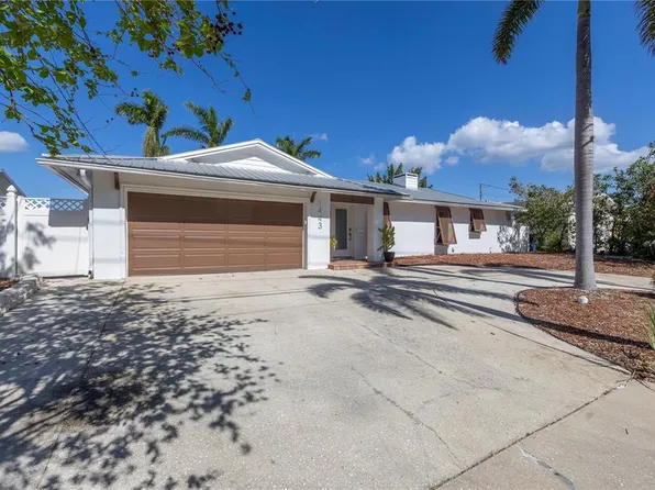1443 46th Ave NE, Saint Petersburg, FL 33703