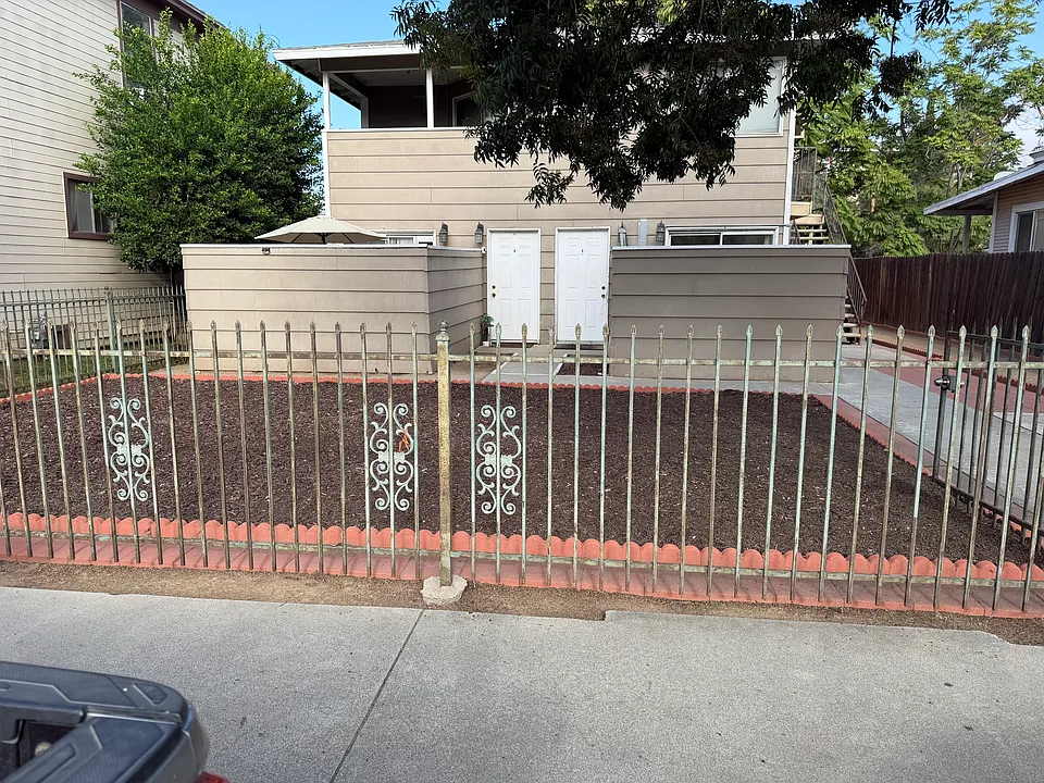 3469 Lime St #D
