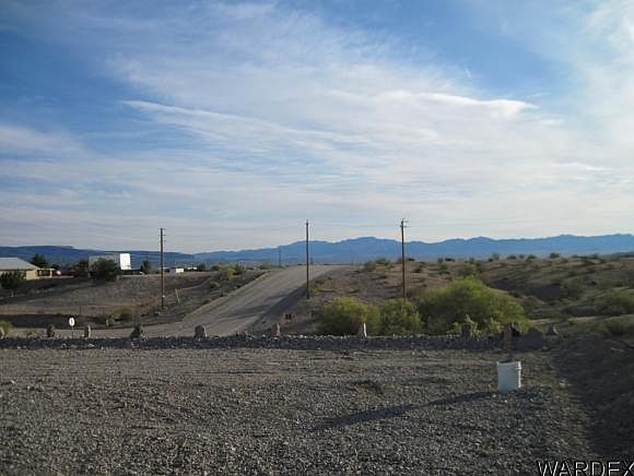 1st image of 4401 E Barker Dr