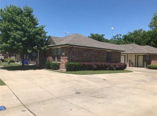 137 Stewart Bend Ct APT A, Azle, TX 76020