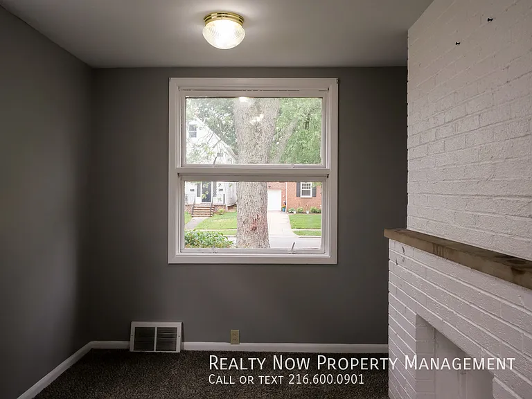 1504 Sherbrook Rd #1-1504SHERBROOK1 — Photo 17
