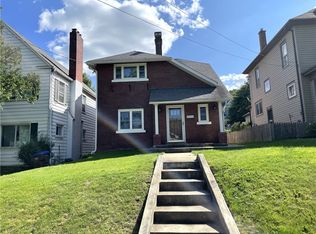 1541 Elk St, Franklin, PA 16323