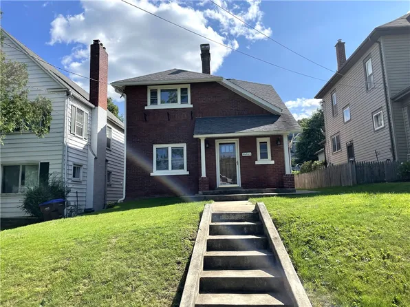 1541 Elk St, Franklin, PA 16323