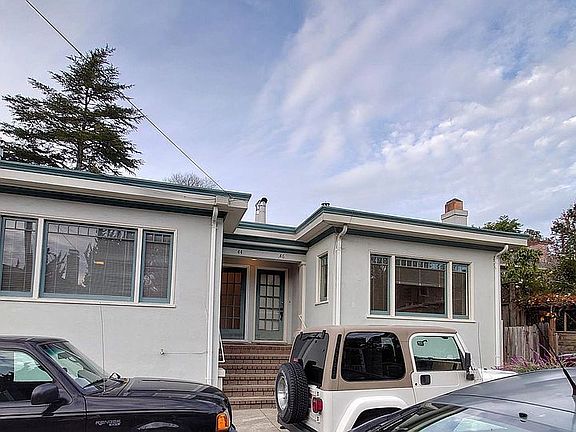 44 Armanino Court on the left. Street ends in front of Jeep. Parking for 44 is where black truck parked.