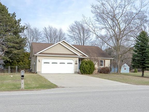 2nd image of 28 N Barrie Rd