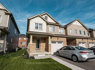 7732 White Pine Cres, Niagara Falls, ON L2H 3R5