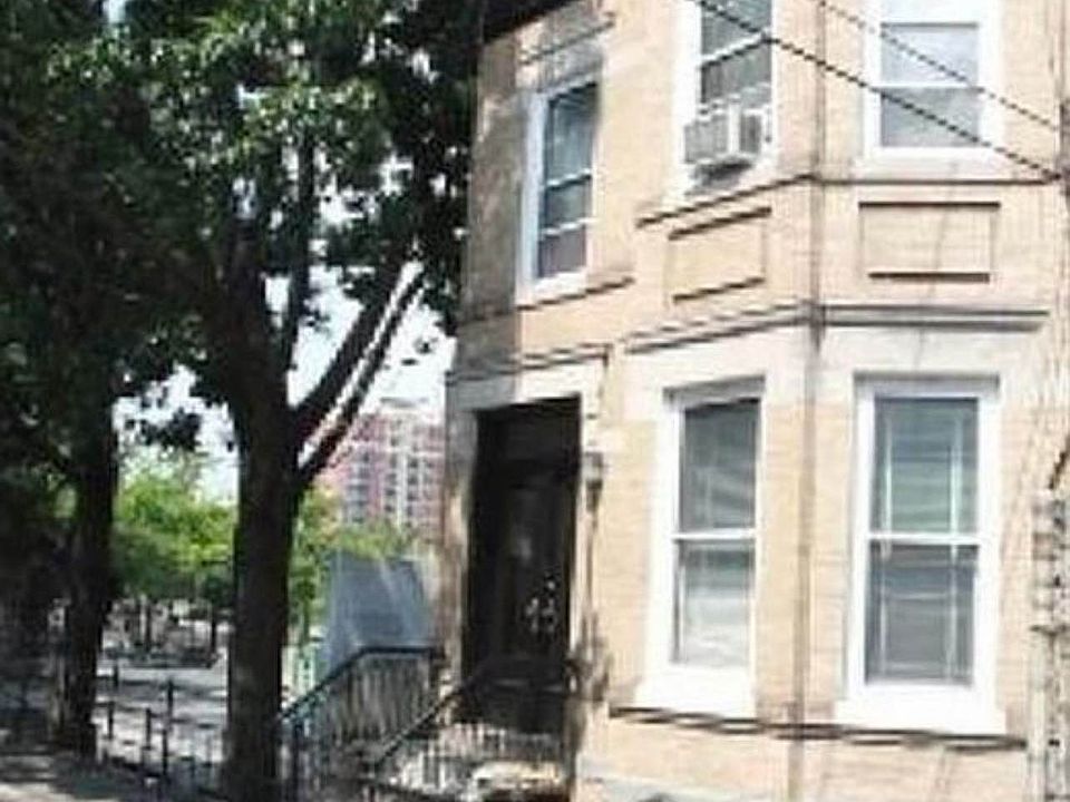 1st image of 24-32 31st St #1L