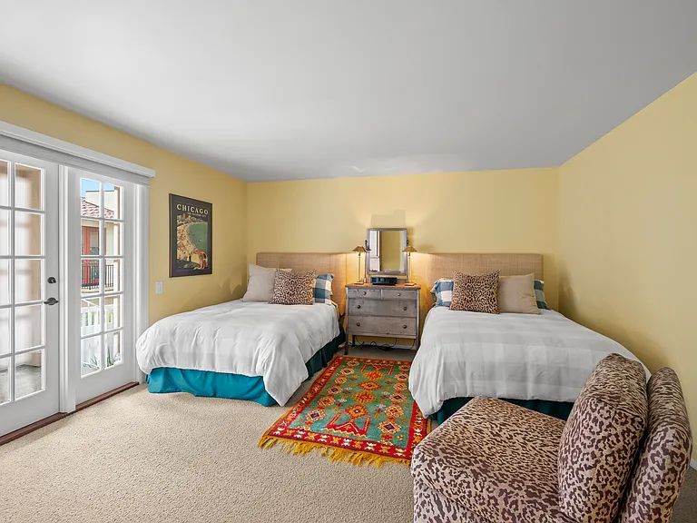 7612 Hillside Dr — Photo 40