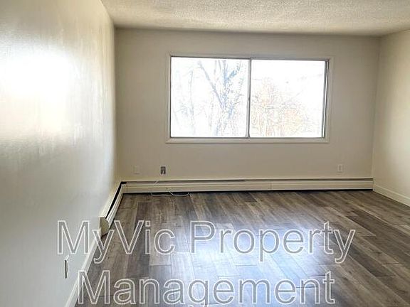 3rd image of 10130 152nd St NW