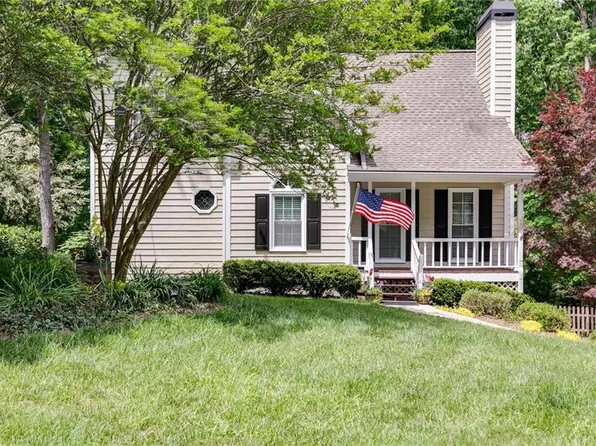 129 Amber Ln, Dallas, GA 30157