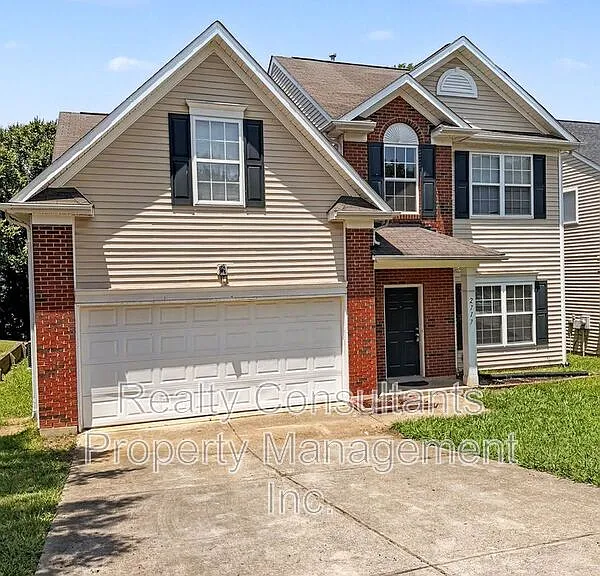 2717 Forest Grove Ct — Photo 2