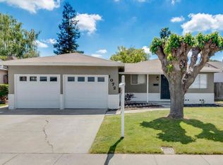 1072 Coral Ct, Manteca, CA 95336