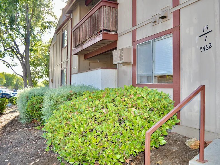 5462 Adobe Falls Rd #7 — Photo 12