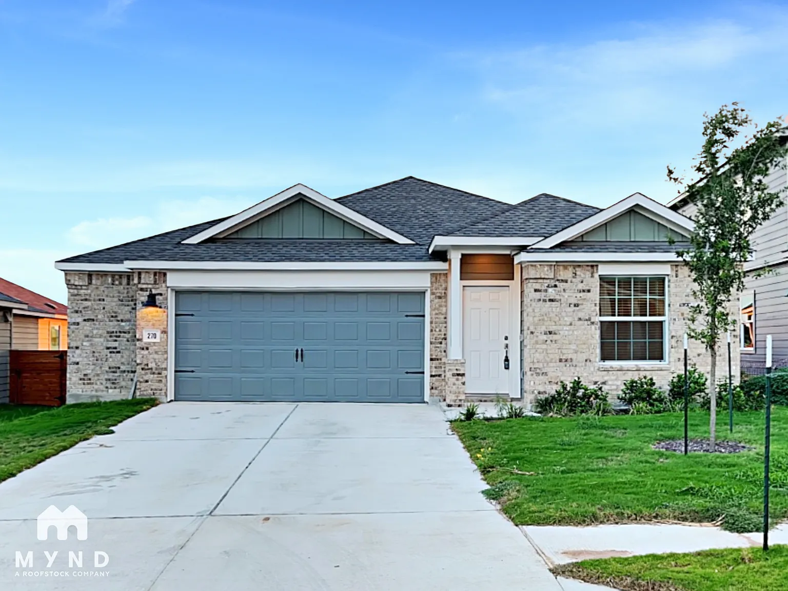 4 bed, 3.0 bath, 1972 sqft, $2,315 — Photo 1