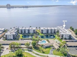 3490 N Key Dr APT 301, North Fort Myers, FL 33903
