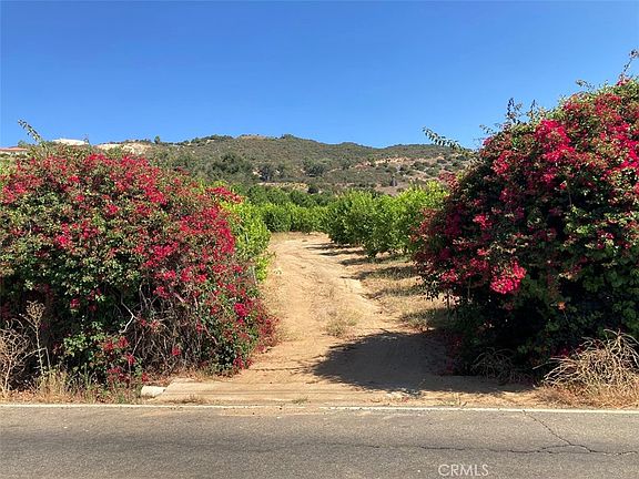 3rd image of 39 Carancho Rd #3