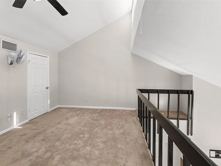 3663 Nasa Pkwy #414 — Photo 20