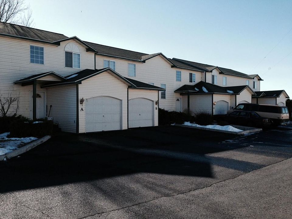 1330 S Skyline Dr