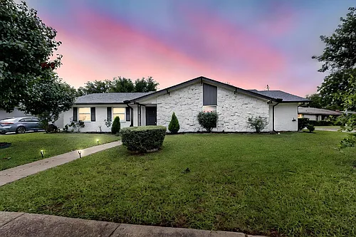 3264 Northaven Rd Photo 1