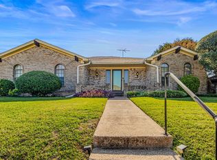 1210 Pecan Valley Dr, Garland, TX 75043
