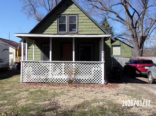 912 Wayne St, Jackson, MI 49202