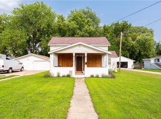 118 N 5th St, Adel, IA 50003