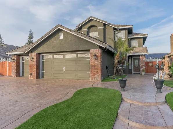 707 Chenin Blanc Dr, Manteca, CA 95337