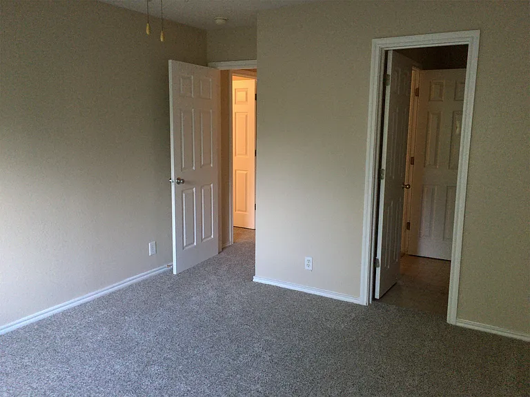1729 Constantino Cir — Photo 18