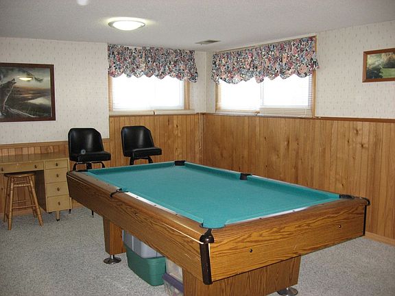 Pool table stays with the home