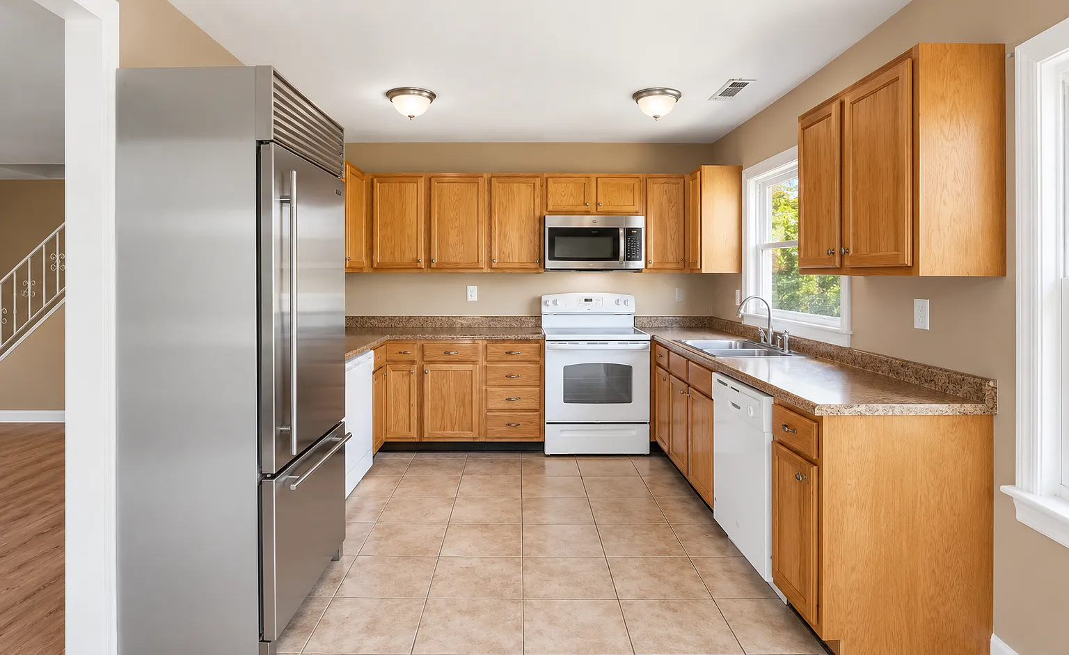 5 bed, 1822 sqft, $3,100 — Photo 1