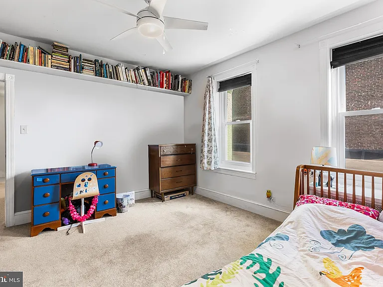 1513 E Moyamensing Ave — Photo 15